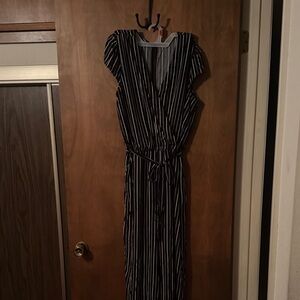 SHEIN- Chic Striped Black and White Maxi Dress
